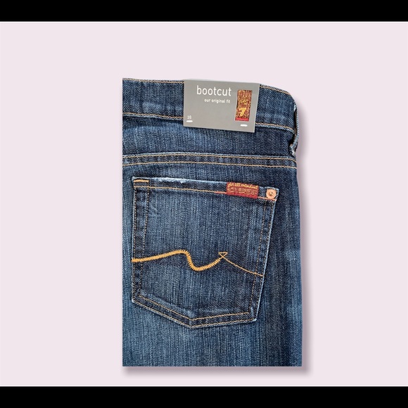 NWT - 7 For All Mankind Boot Cut Jeans - Picture 4 of 8